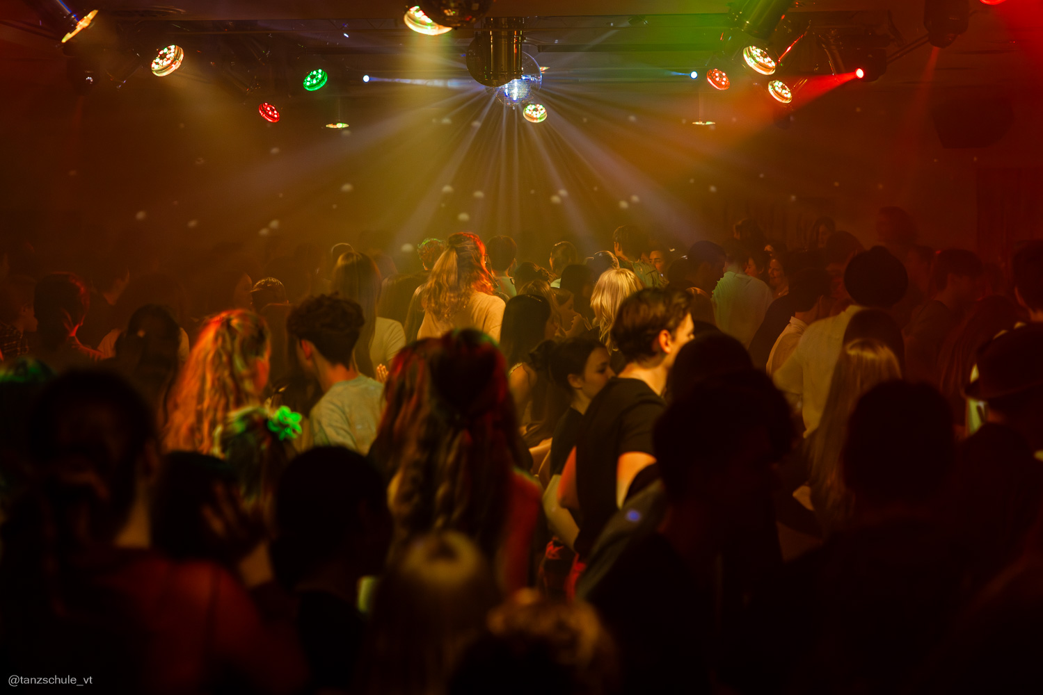 20240420 Huckepack Tanzparty 4521